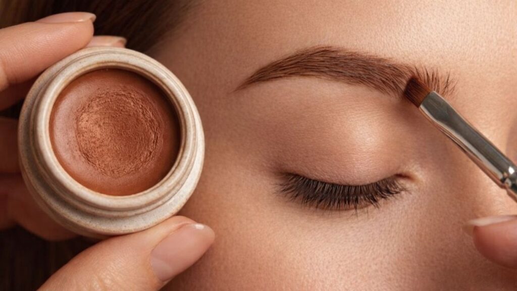 Homemade Eyebrow Gel
