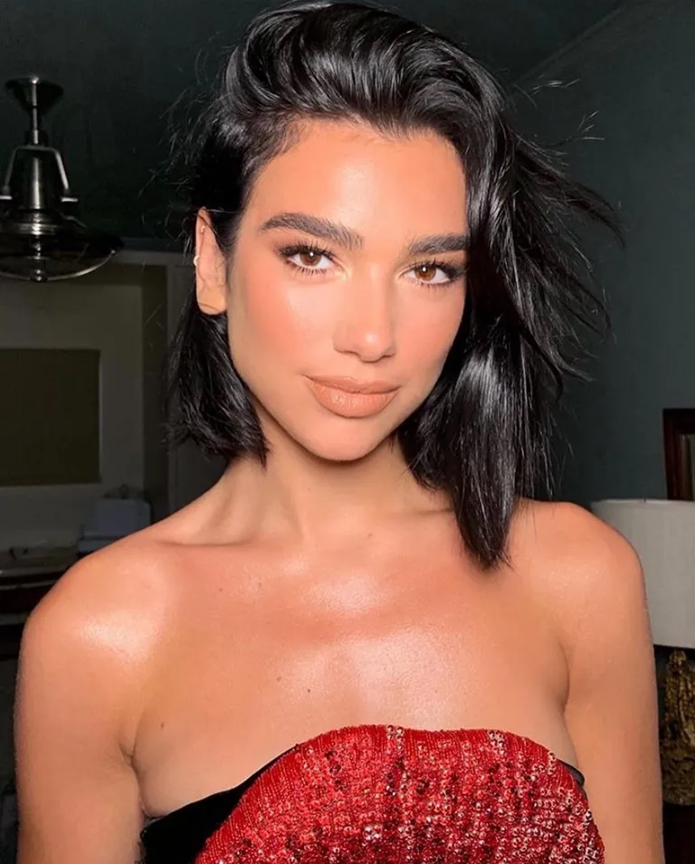 (Image credit: @DUALIPA)