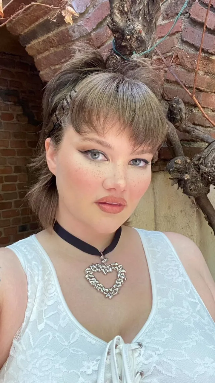 isabel_hendrix